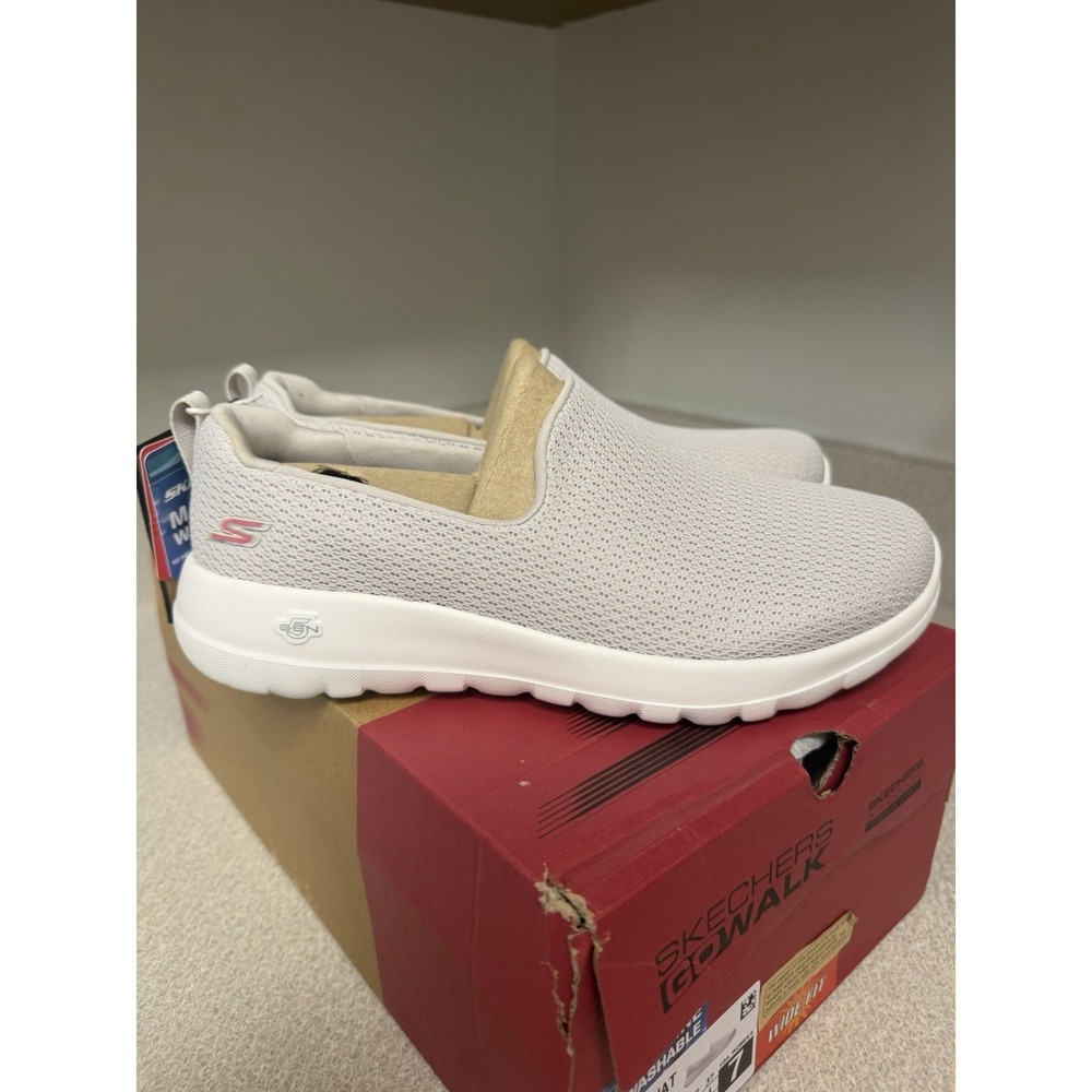 SKECHERS Go Walk Joy Aurora Natural Women's Slip On Sneakers Size 7 Wide Fit NWB